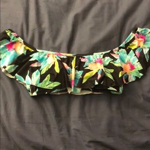 • off the shoulder flowy bikini